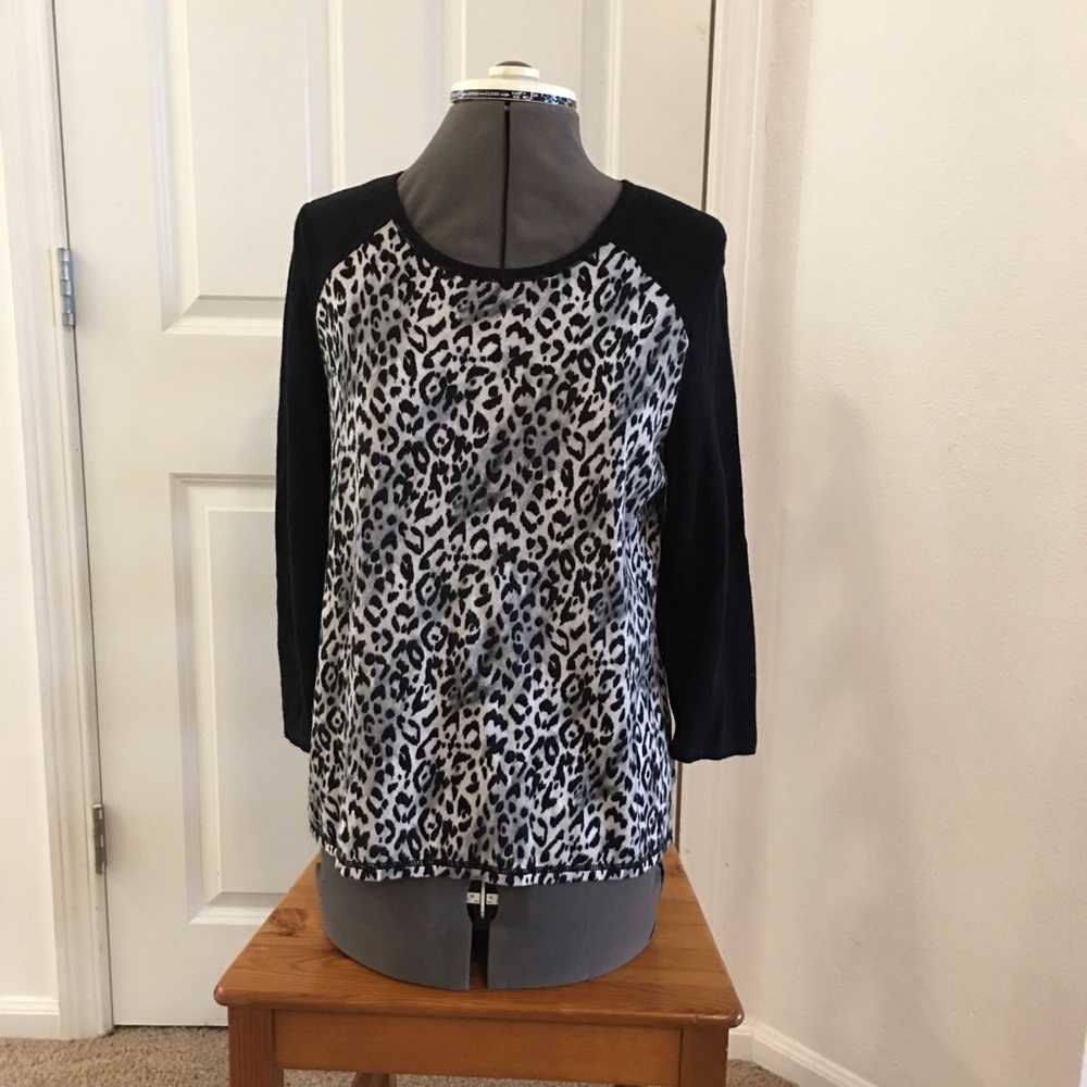 Zenergy by Chico’s Women’s Leopard Print top size1